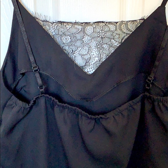 Lace front cami - Picture 3 of 3
